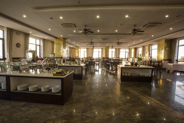 ... với sức chứa 100 đến gần 300 khách. Ảnh: fantasea.vn.