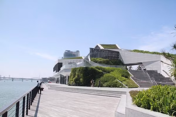 Dự án nhà hàng và bến du thuyền tại đường Bạch Đằng. Ảnh: DĐDN.