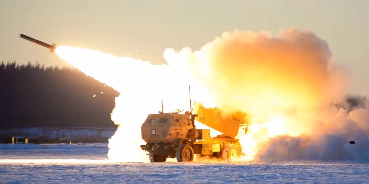 Lo danh sach nhung quoc gia rao riet dat hang ten lua HIMARS