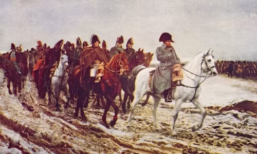 Sau nhiều tháng chiến đấu, quân đội của Hoàng đế Pháp Napoleon không giành được chiến thắng nên buộc phải rút quân với số lượng binh sĩ chỉ còn 100.000 người.