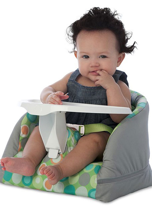 Ghế Boppy baby gọn nhẹ, giá lại phải chăng: 55 USD.