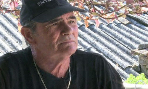 Gap nguoi dan ong duoc soi “nuoi” trong hang dong suot 12 nam