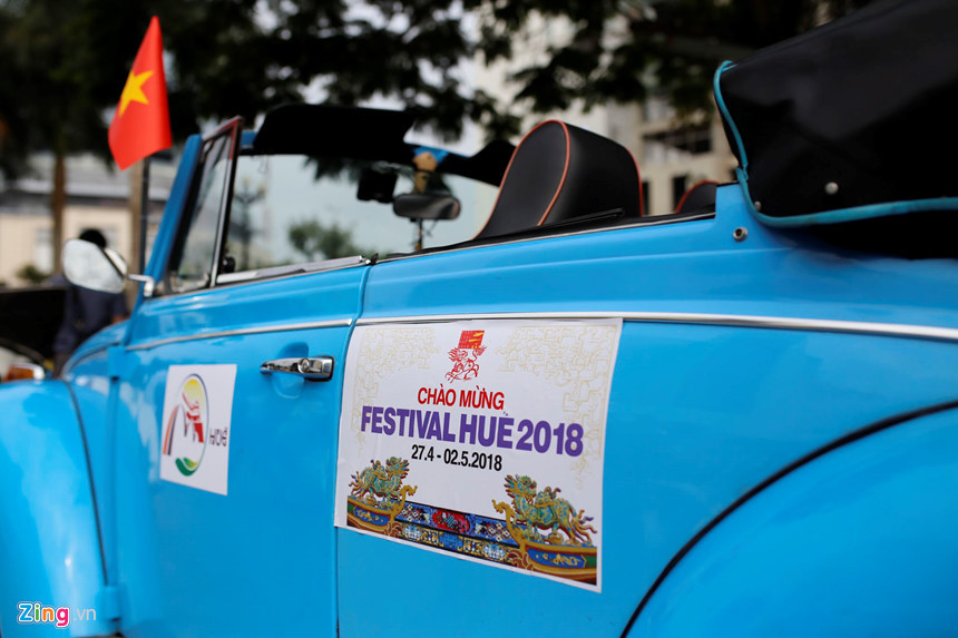 Nhằm góp phần quảng bá về văn hóa - du lịch cho địa phương, tạo không khí vui tươi, hoành tráng, mới lạ, Sở Du lịch Thừa Thiên Huế phối hợp hỗ trợ Câu lạc bộ Volkswagen Việt Nam và Câu lạc bộ xe Vespa cổ Huế tổ chức diễu hành chào mừng Festival Huế 2018.