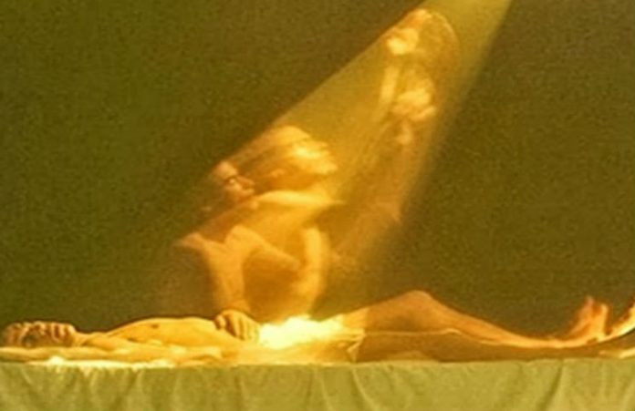 Theo Swedenborg, khi con người chết đi là lúc linh hồn rời khỏi thể xác nhưng nguyên thần thì không bao giờ tan biến.