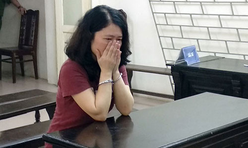 Bị cáo Phạm Thị Thu Hương. Ảnh: H.L.