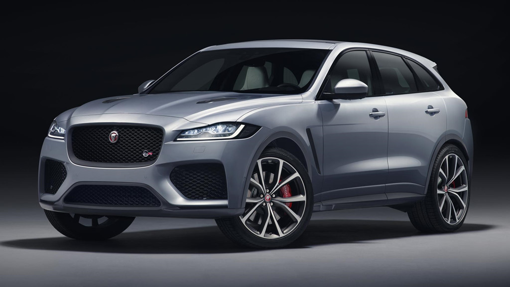 8. Jaguar F-Pace SVR: Mẫu SUV Jaguar F-Pace SVR mới sẽ được bán ra vào tháng 5 sắp tới, sở hữu sức mạnh tương đương huyền thoại Jaguar XJ220. Xe trang bị động cơ V8 5.0 lít tăng áp nằm dưới nắp ca-pô với công suất 542 mã lực và mô-men xoắn 680 Nm, sức mạnh truyền tải thông qua hệ dẫn động bốn bánh với hộp số tự động 8 cấp. Khả năng chạy nước rút 0-100 km/h của Jaguar F-Pace SVR là 4,1 giây trước khi cán mốc tối đa 283,4 km/h.
