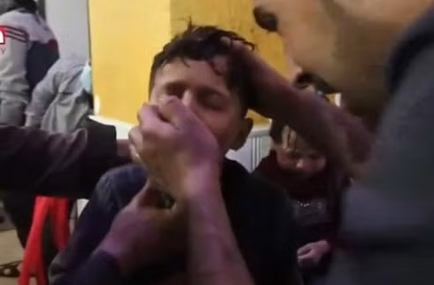 Sarin là loại hóa chất trong suốt, không màu, không mùi và không vị khi ở trạng thái tinh khiết. Do vậy, người dân không dễ dàng phát hiện ra sự tồn tại của nó.