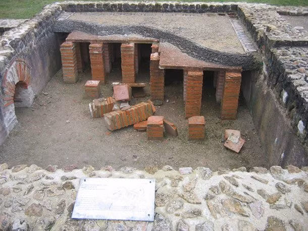 Các chuyên gia, nhà khảo cổ đã phát hiện những bằng chứng về lò hypocaust tại các ngôi nhà của người La Mã thời cổ đại.