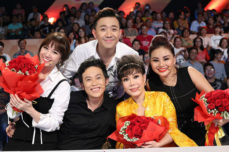 Tuy nhiên, sau đó Lê Giang đã lấy lại sự lạc quan. “Nữ hoàng ồn ào” còn hứa sẽ điềm đạm hơn sau những sóng gió đã qua.