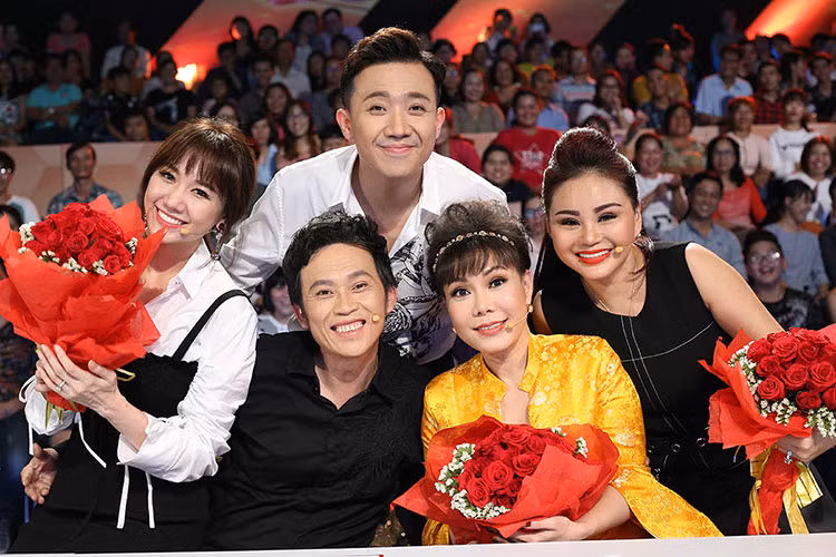 Tuy nhiên, sau đó Lê Giang đã lấy lại sự lạc quan. “Nữ hoàng ồn ào” còn hứa sẽ điềm đạm hơn sau những sóng gió đã qua.