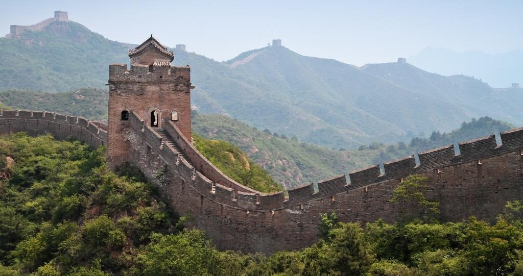 Truyền thuyết nổi tiếng này được người dân Trung Quốc biết đến rộng rãi, khiến ai nấy đều cảm động bởi tấm chân tình mà Mạnh Khương Nữ dành cho chồng.