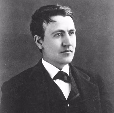 Thomas Alva Edison (1847 - 1931) là một nhà khoa học, nhà phát minh xuất chúng. Edison gây sốc dư luận khi có tới 1.093 bằng sáng chế.