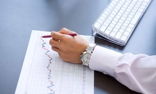 Khoảng 2.500 người thuận tay trái tử vong mỗi năm do sử dụng các thiết bị, dụng cụ dành cho người thuận tay phải.