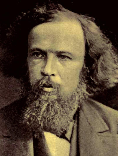 Cụ thể, Mendeleev nằm mơ thấy một tấm bảng, nơi tất cả các nguyên tố được đặt vào chỗ theo yêu cầu.