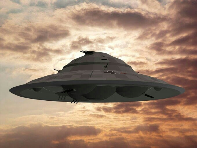 Kế đến, Đức bí mật đem chiếc đĩa bay về nghiên cứu và sử dụng nó để chế tạo ra một UFO tương tự.