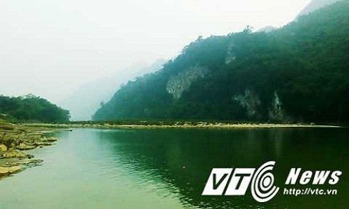 Bãi đất Ca Da, nơi người Thái tin rằng con quạ đã cứu chữa cho người chết hồi sinh.