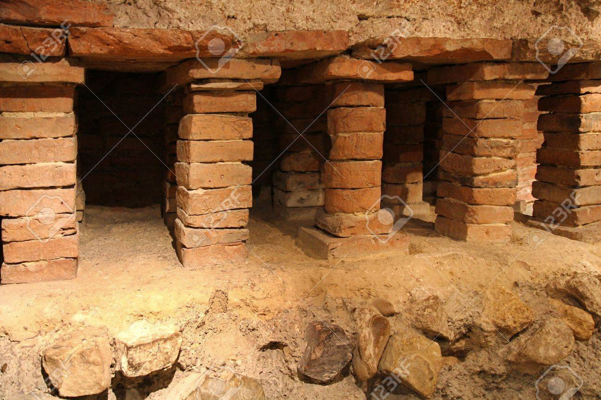 Nhờ hệ thống sưởi ấm này, ngôi nhà sẽ trở nên ấm hơn trong những ngày lạnh giá khi những bức tường được làm ấm nhờ một loạt đường ống dẫn khí.