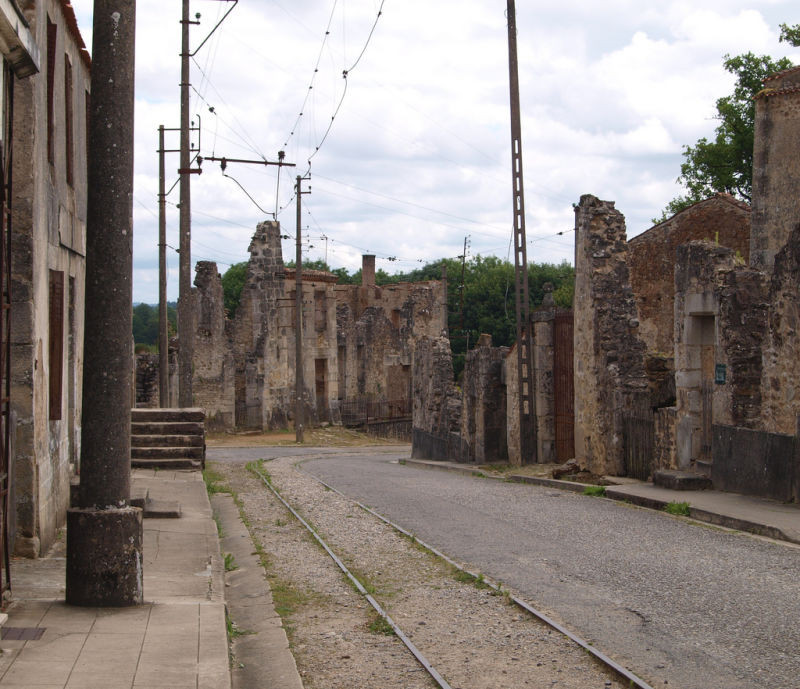Oradour-sur-Glane ở Limousin, Pháp gắn liền với cuộc thảm sát đẫm máu của phát xít Đức trong Chiến tranh thế giới 2.