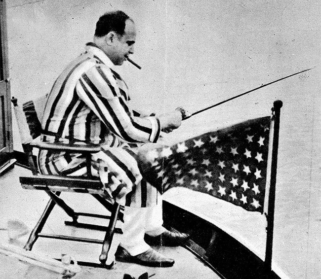 Trùm mafia khét tiếng Al Capone trong chuyến câu cá ngày 7/3/1931.