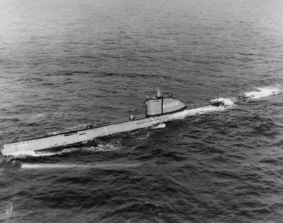 U-3523 là một trong những chiếc tàu ngầm lớp XXI của Đức quốc xã. Nó được thiết kế có thể lặn sâu dưới biển trong thời gian dài và cho phép nó có thể di chuyển tới Nam Mỹ mà không gặp bất kì khó khăn nào.
