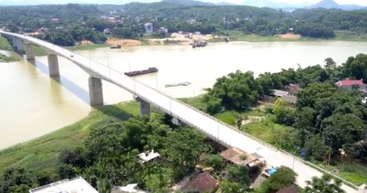 Cầu Kim Xuyên, ĐT.186, xã Hồng Sơn, huyện Sơn Dương.