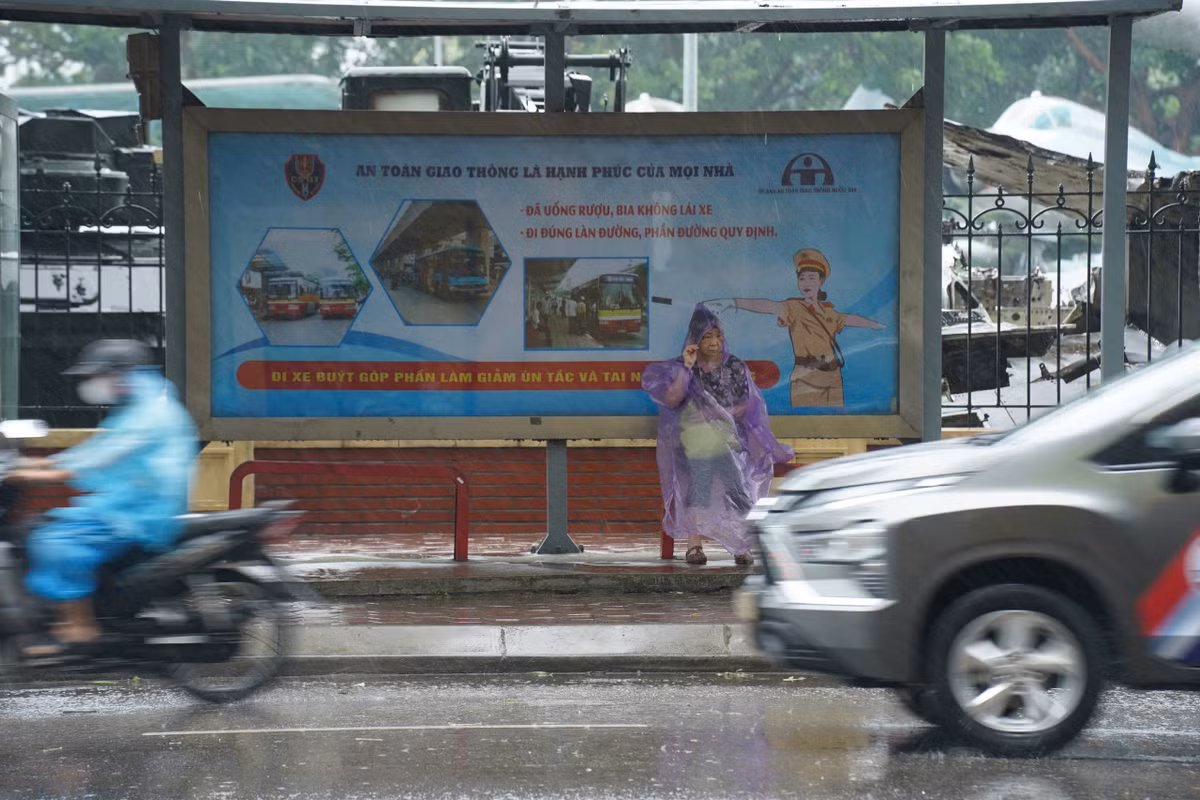 Hiếm hoi có một hành khách sử dụng xe buýt.