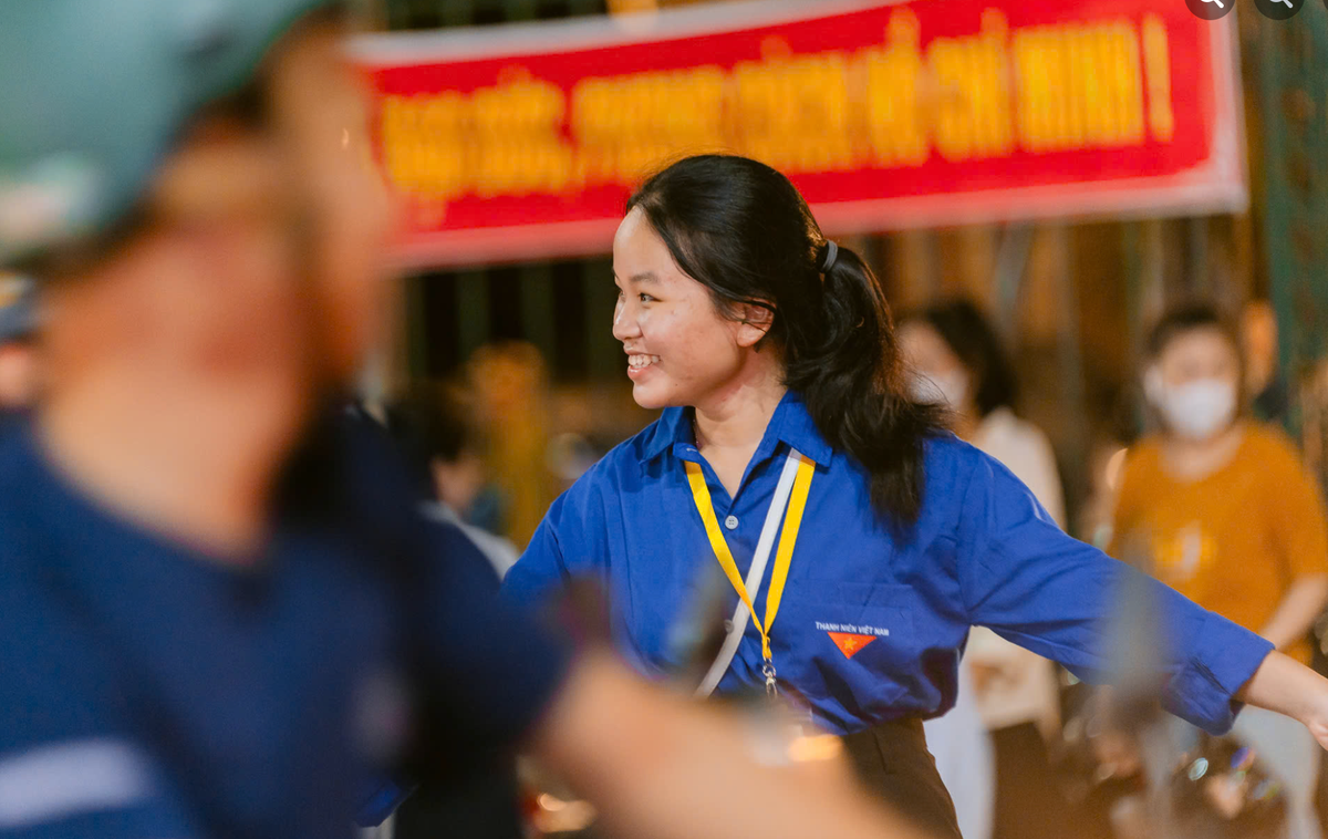 Niềm vui của các tình nguyện viên khi được tham gia sự kiện lớn của quê hương Hải Hậu.