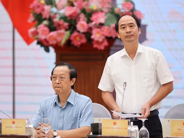 Thay gi tu vu bao hanh tre em o Mai am Hoa Hong?