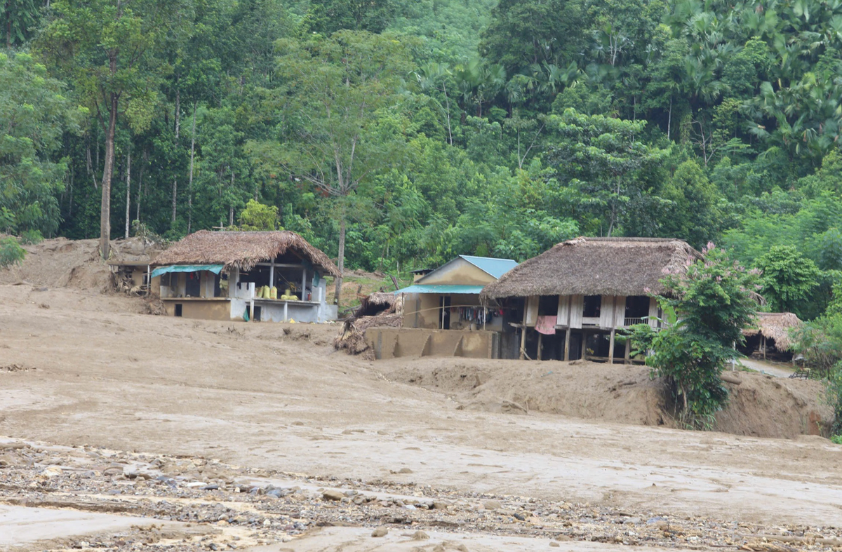 17 ho dan nghi mat tich bat ngo duoc tim thay tren nui