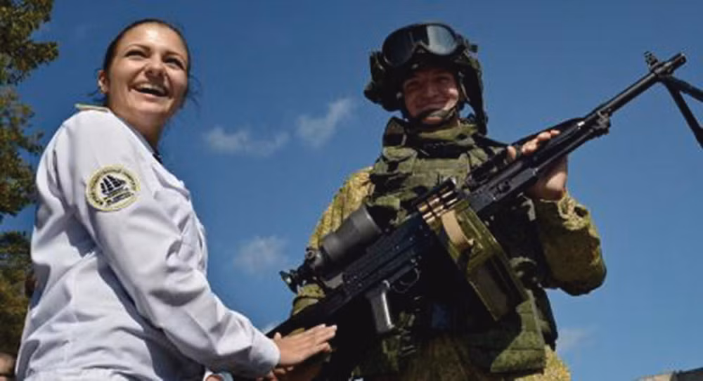 Hầu hết các loại vũ khí hiện nay của Việt Nam đều có xuất xứ từ Liên Bang Nga. Vì vậy việc Nga chuẩn bị phát triển siêu súng máy nhỏ gọn dùng cho bộ binh Kord-5.45 sẽ khiến các chuyên gia quân sự trong nước quan tâm nhiều hơn đến loại vũ khí này. Theo đó, Nga sẽ đầu tư 386.000 USD để phát triển một loại siêu súng máy Kord-5.45.