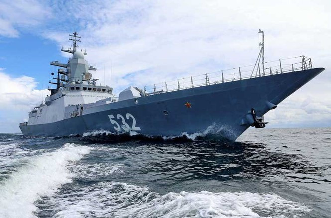 Tàu hộ vệ tên lửa Boiky có lượng giãn nước 2.100 tấn; dài 104,5m; rộng 11,6m; mớn nước 3,7m; sử dụng động cơ diesel 4 Kolomna 16D49 công suất 23.660 mã lực cho tốc độ 27 hải lý/h; tầm hoạt động 7.000km; thời gian hoạt động liên tục 15 ngày; tàu được trang bị 1 máy bay trực thăng chống ngầm Ka-27 và 1 máy bay chiến đấu không người lái UAV Orlan-10.