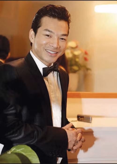 Về việc lấn sân diễn xuất, Trần Bảo Sơn chia sẻ: “Là dân kinh doanh, tôi chưa bao giờ nghĩ mình sẽ đi với điện ảnh xa như vậy. Không còn là duyên nữa, diễn xuất giờ là nghiệp của tôi”. Ảnh: VOV