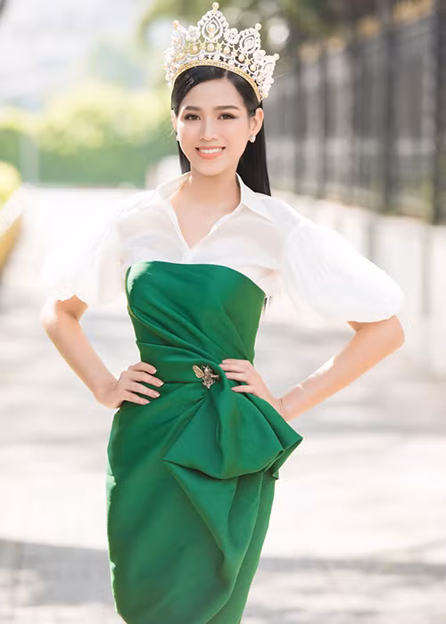 Nàng hoa hậu hiện tại vẫn nỗ lực hoàn thiện bản thân.