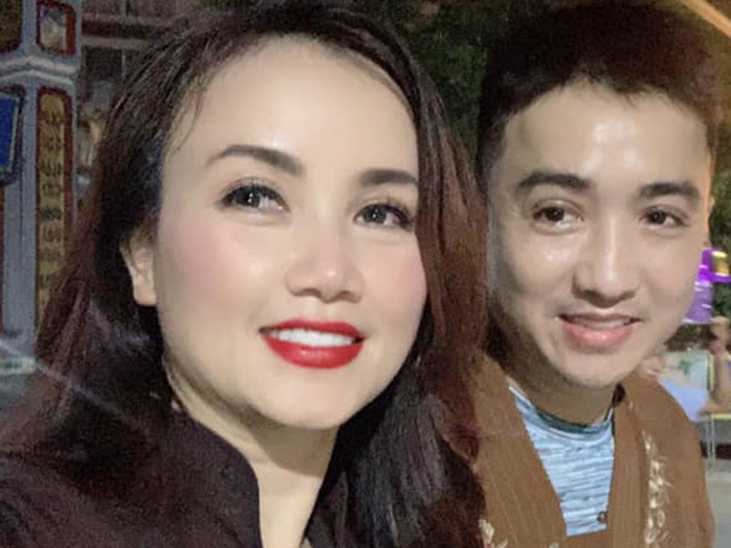 Phía Cao Thắng vẫn để trạng thái kết hôn với Hoàng Yến trên trang cá nhân cũng như chia sẻ hình ảnh cũ bên nữ diễn viên.