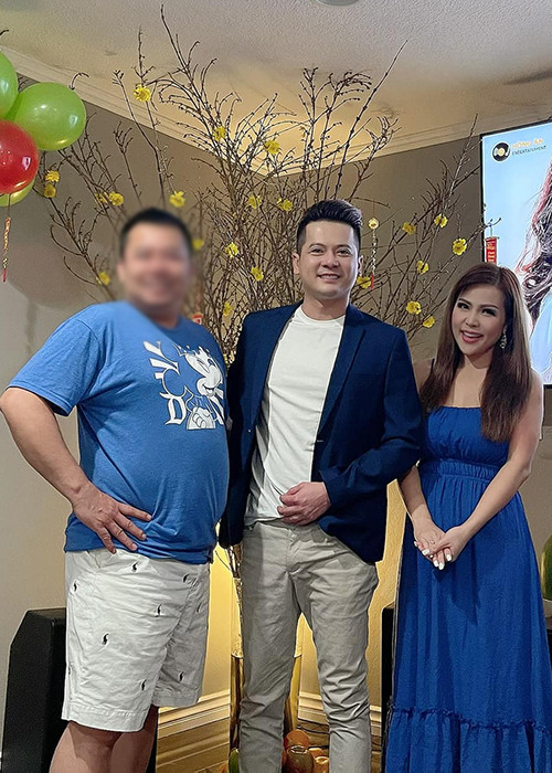 Thắm Bebe diện 2 chiếc váy gợi cảm trong bữa tiệc sinh nhật.