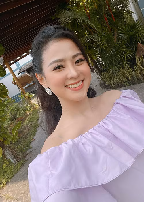 Thiên Hương khẳng định cô không để ý đến quá khứ của Minh Luân hẹn hò với các nữ đồng nghiệp.