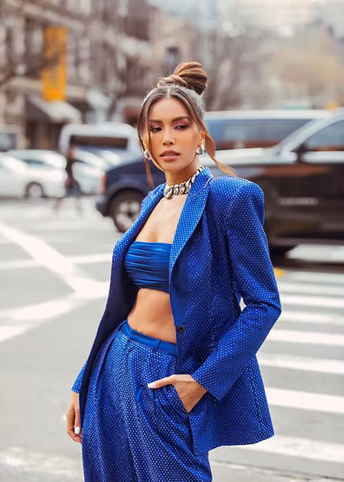 Không thể phủ nhận vẻ gợi cảm của siêu mẫu 30 tuổi này.