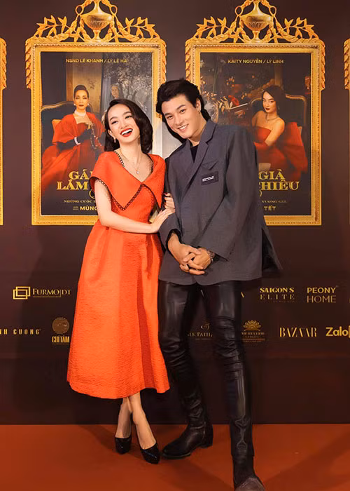 “Gái già lắm chiêu V - Những cuộc đời vương giả” là bộ phim điện ảnh đầu tiên Khương Lê tham gia.