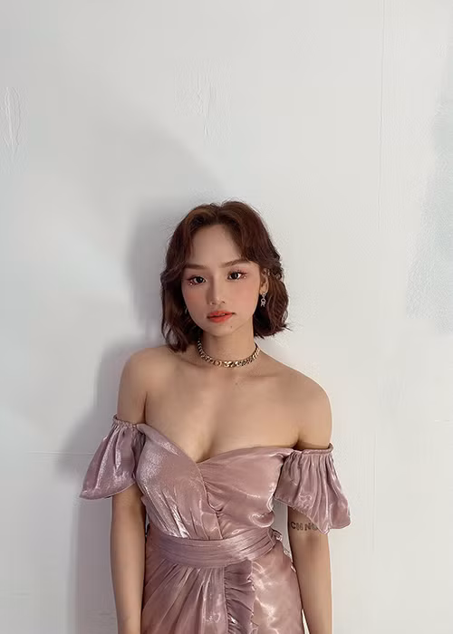 Để sở hữu vóc dáng thon gọn, Miu Lê tập luyện và ăn uống khoa học.