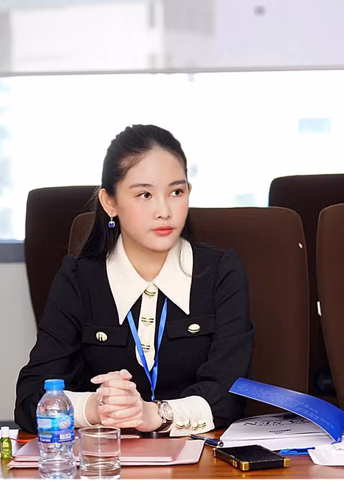 Hoa hậu Đại dương Việt Nam 2017 mới làm Giám đốc thương mại.