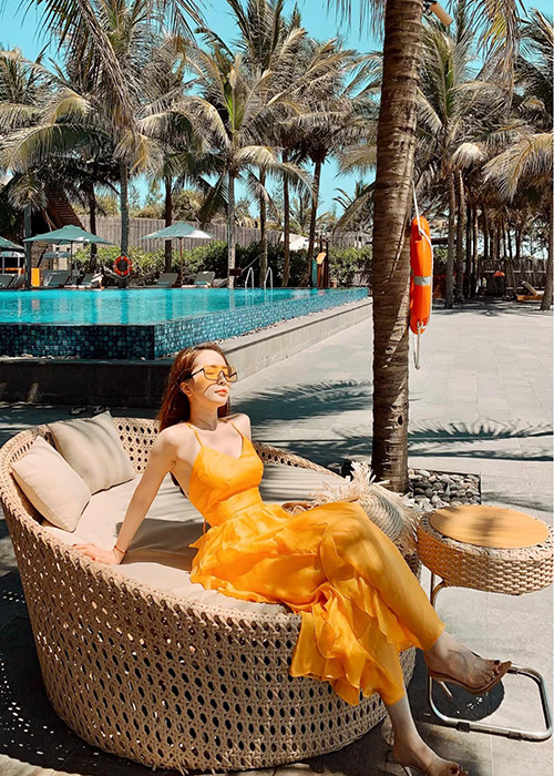 Trước khi phẫu thuật thẩm mỹ, Quỳnh Nga trải qua quãng thời gian mất cân bằng vì hôn nhân tan vỡ.