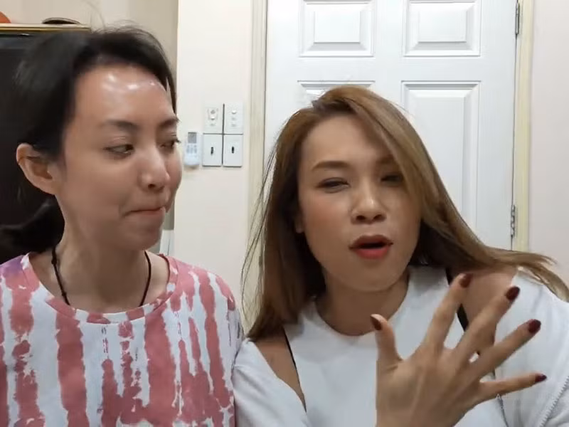 Trong buổi trò chuyện, Thu Trang nhận là học trò của Mỹ Tâm. Đáp lại, "họa mi tóc nâu" cho biết, Thu Trang sẽ trở thành ca sĩ sau 5 buổi học. Ảnh: Vietnamnet