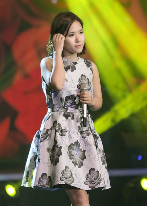 Giọng hát đầy nội lực, trong trẻo, ngọt ngào của Thùy Chi trong ca khúc “Giấc mơ trưa” chinh phục được nhiều khán giả thế hệ 8x, 9x.