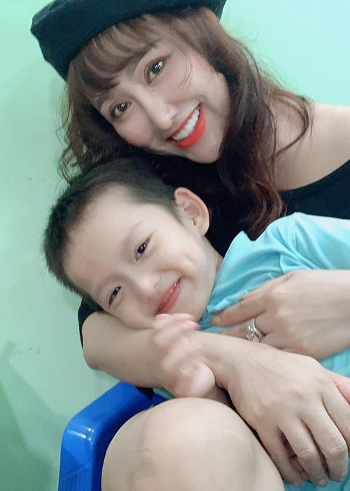 Nữ diễn viên không còn nhắc về chồng cũ sau khi cả hai lựa chọn kết thúc ồn ào ly hôn.