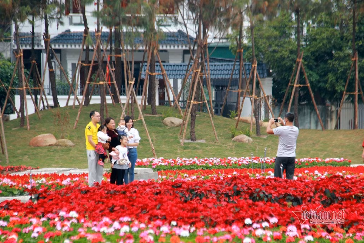 Mung 1 Tet: Canh de thuong trong khu cach ly TP Chi Linh-Hinh-4