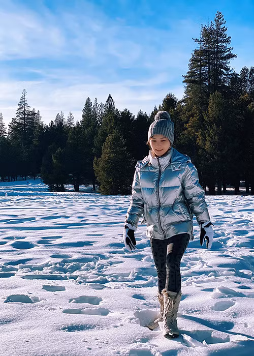 Từ Mỹ, tình cũ của Mai Tài Phến vẫn đều đặn cập nhật hình ảnh cá nhân.