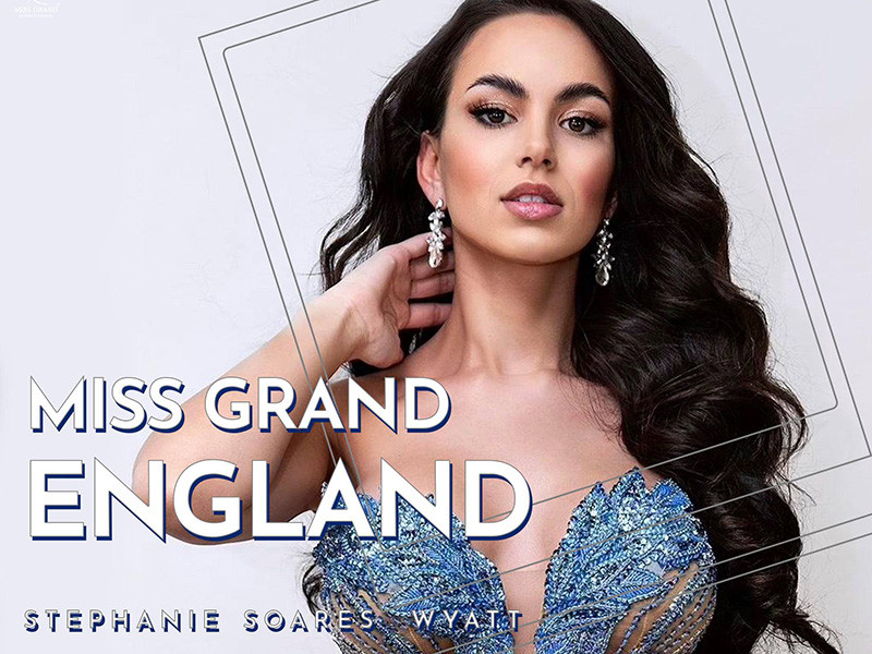 Đối thủ mạnh của đại diện Việt Nam còn có Hoa hậu Hoà bình Anh quốc Stephanie Wyatt. Thí sinh này có hình thể gợi cảm, từng lọt top 10 cuộc thi Hoa hậu Trái đất 2019.