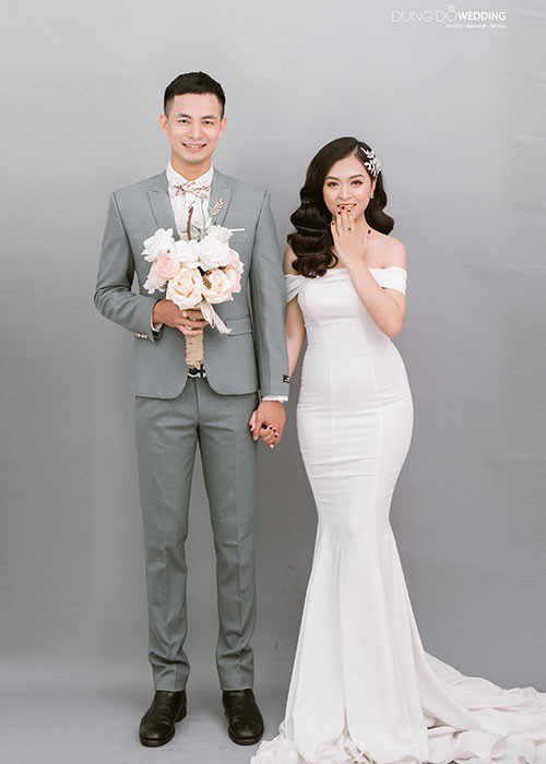 Mạnh Cường kết hôn với một cô gái trong lĩnh vực làm đẹp tên Trang. Ảnh: Người đưa tin