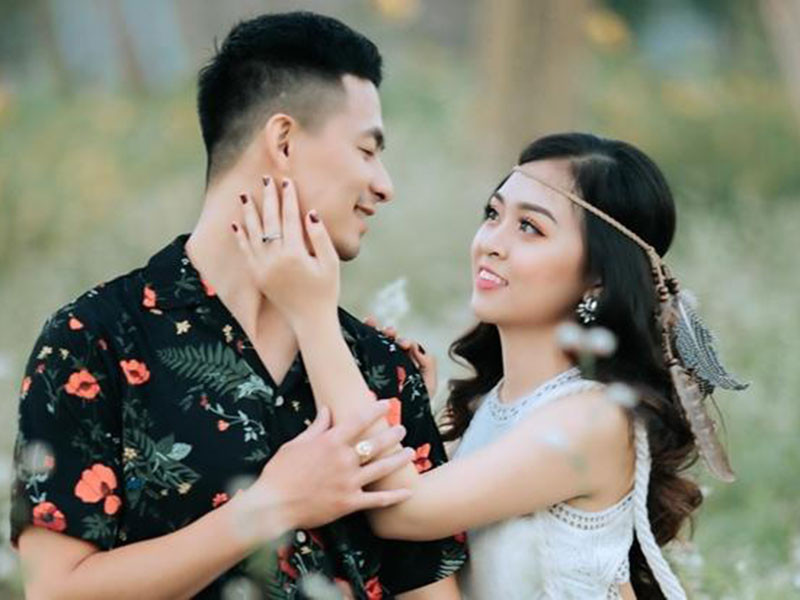 Bà xã của Mạnh Cường sở hữu nhan sắc khá xinh đẹp. Ảnh: Zing