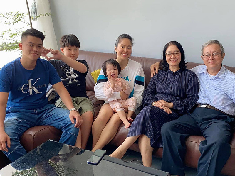 Con trai của Lê Phương mong ước trở thành phi công và bộ đội.